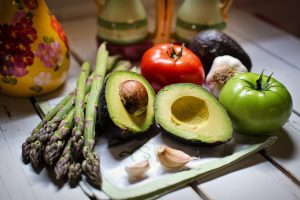 asperge avocat tomates