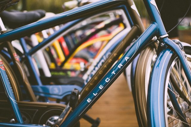 rangée de vélos
