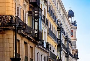 façade d'immeuble à madrid