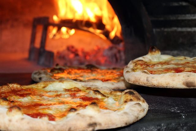 pizza au feu de bois