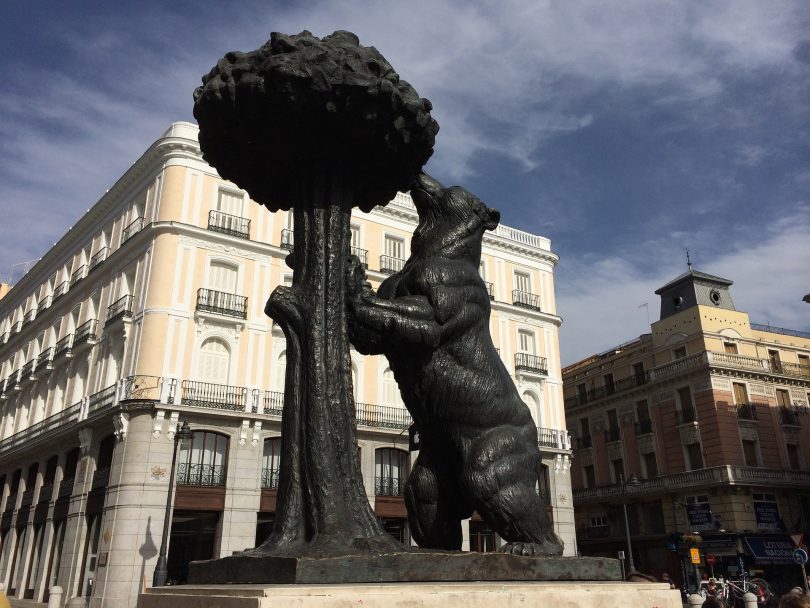 statue de l'ours et de l'arbousier madrid