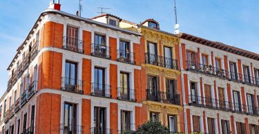 façade d'immeuble de madrid