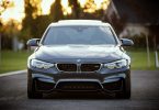voiture noire bmw
